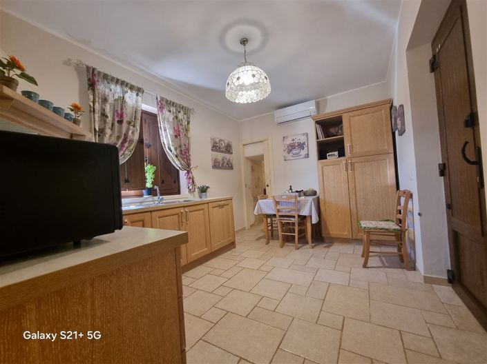 Image No.3-2 Bed Villa for sale