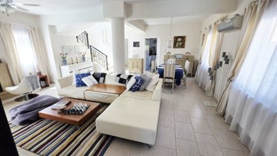 Detached Villa For Sale  in  Mesogi