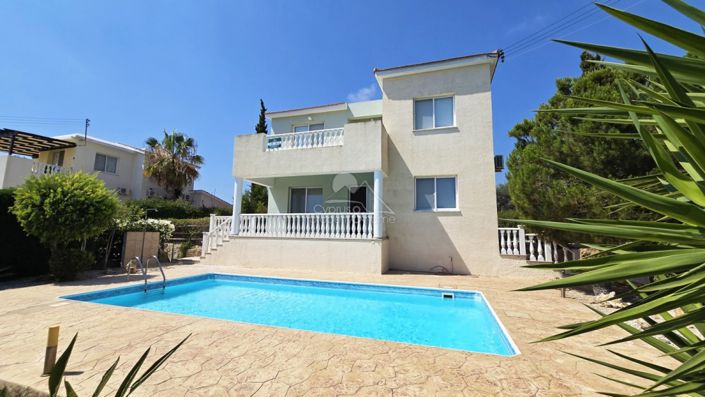 Detached Villa in Paphos - 51796