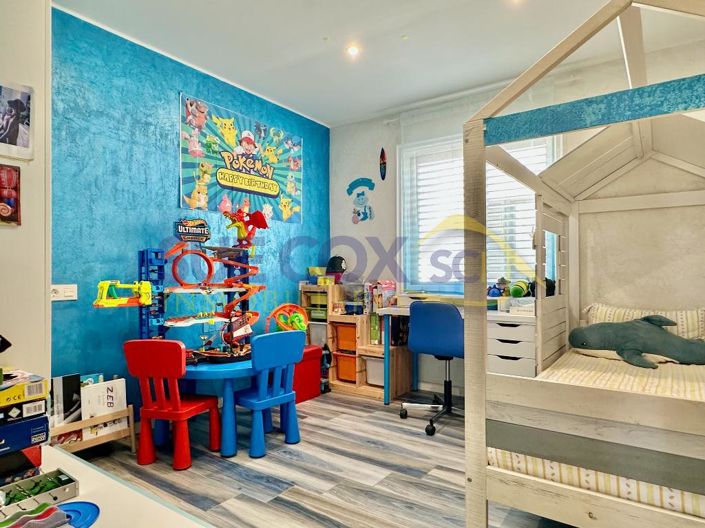 Image No.20-4 Bed Duplex for sale