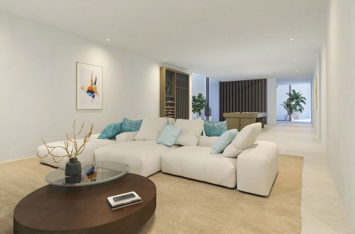 Image No.9-3 Bed Villa for sale