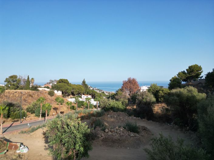 Image No.2-Terrain de 4 chambres à vendre à Benalmadena