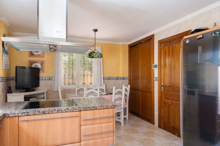 Image No.12-Villa de 5 chambres à vendre à Mijas Costa