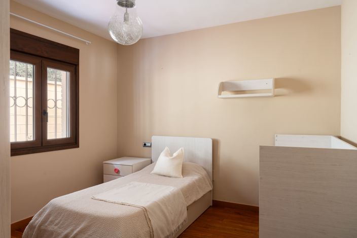 Image No.19-3 Bed Villa for sale