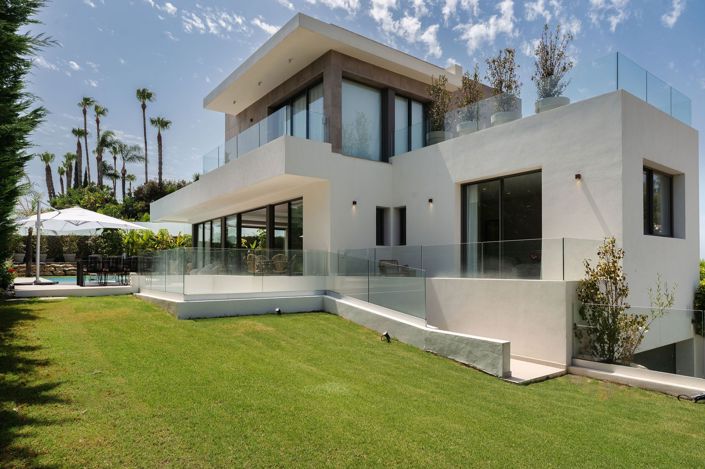 Image No.4-Villa de 4 chambres à vendre à Marbella
