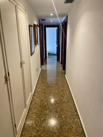 Image No.25-Appartement de 4 chambres à vendre à Málaga City