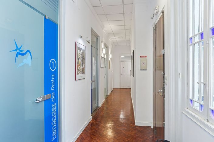 Image No.17-6 Bed Apartment for sale