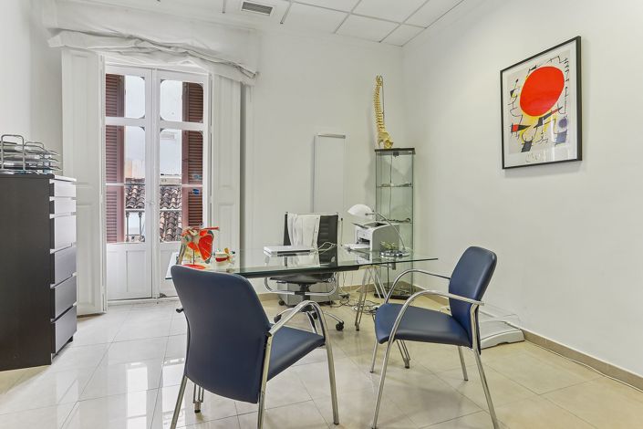 Image No.24-6 Bed Apartment for sale