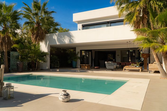 Image No.2-Villa de 4 chambres à vendre à Mijas Costa