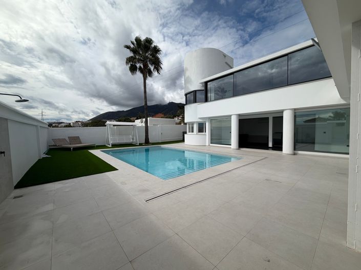 Image No.4-Villa de 4 chambres à vendre à Benalmadena