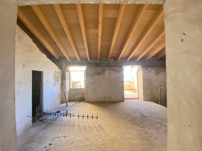 Image No.3-5 Bed Townhouse for sale