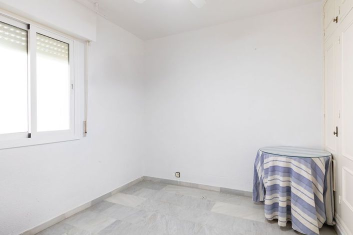 Image No.16-2 Bed Apartment for sale