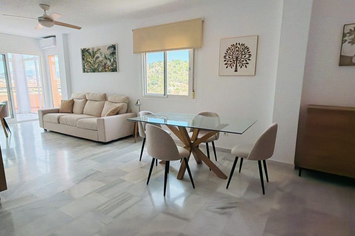 Image No.2-Appartement de 2 chambres à vendre à Fuengirola