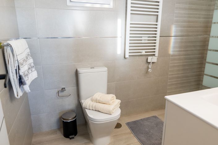 Image No.15-2 Bed Apartment for sale