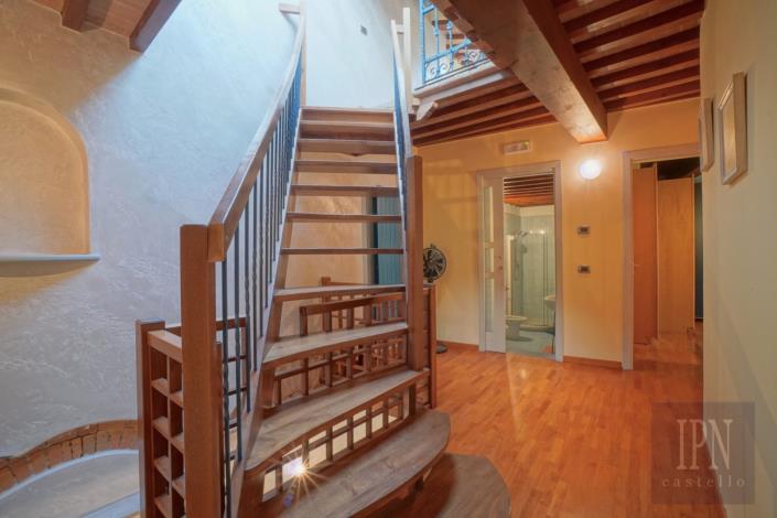Image No.18-3 Bed Townhouse for sale