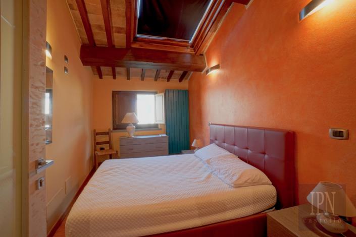 Image No.19-3 Bed Townhouse for sale