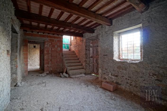 Image No.25-Villa for sale
