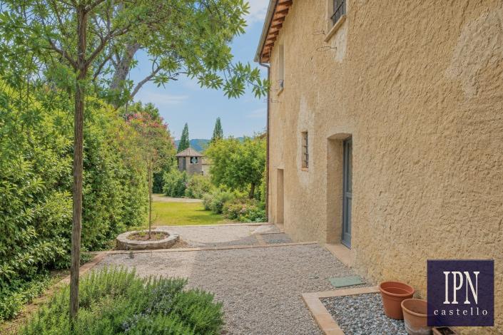 Image No.15-2 Bed House for sale