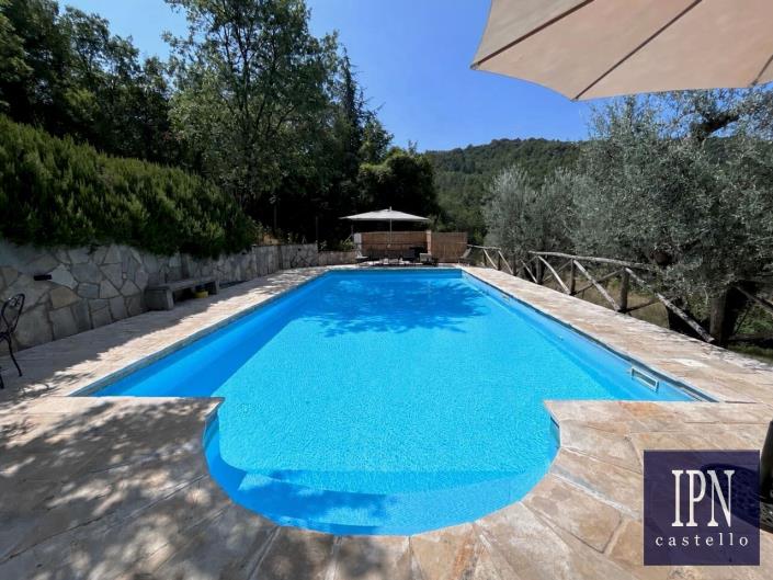 Image No.4-4 Bed Semi-Detached for sale