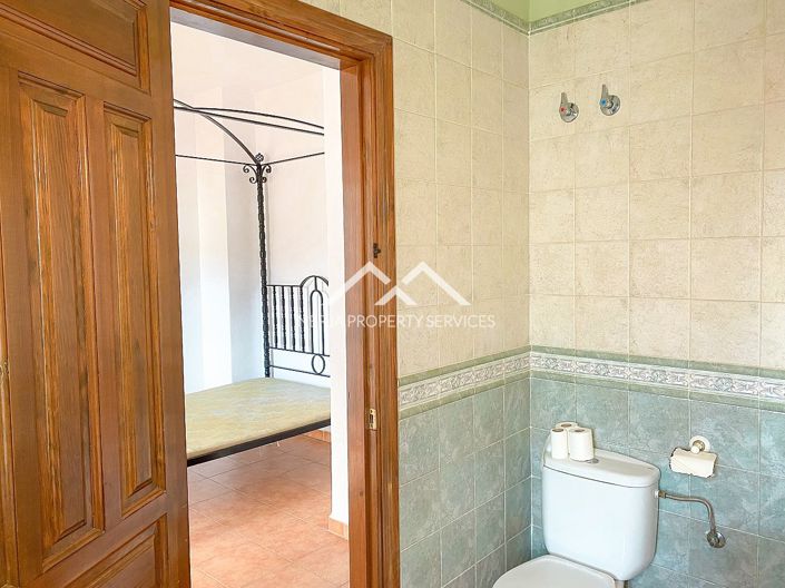 Image No.36-3 Bed House for sale