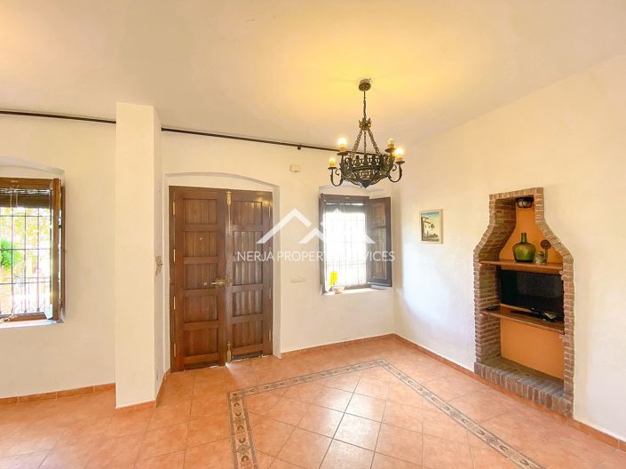 Image No.8-3 Bed House for sale