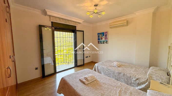 Image No.29-4 Bed Villa for sale