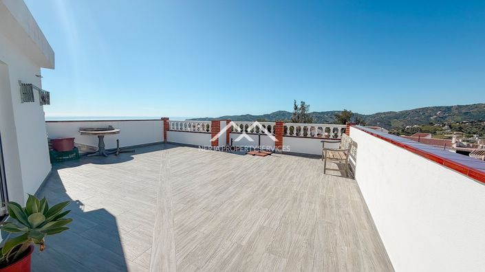 Image No.2-3 Bed Penthouse for sale