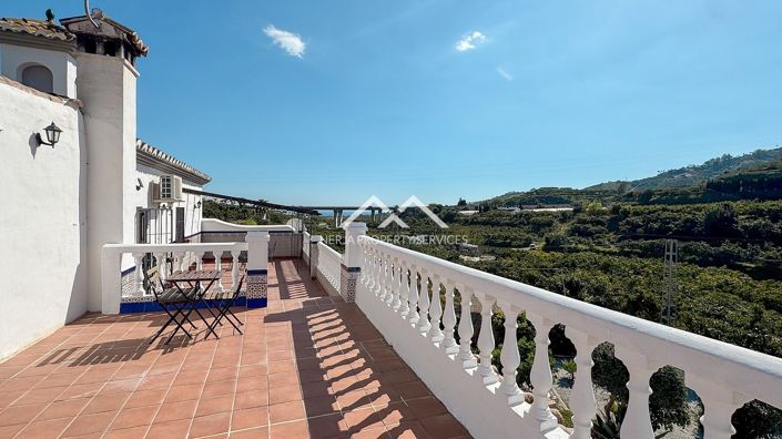 Image No.27-Villa de 4 chambres à vendre à Nerja