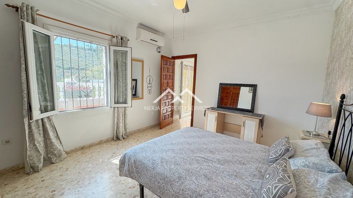 Image No.32-Villa de 4 chambres à vendre à Nerja