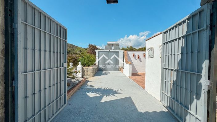 Image No.35-Villa de 4 chambres à vendre à Nerja