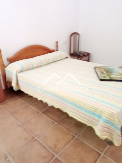 Image No.13-4 Bed Property for sale