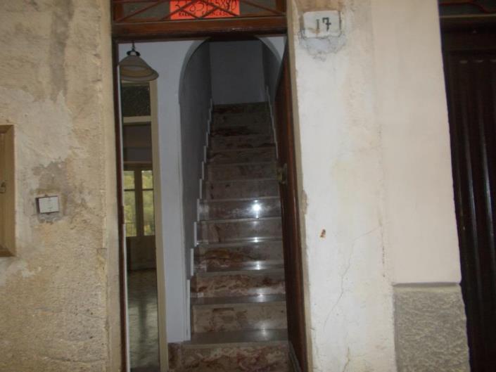 Image No.20-3 Bed House for sale