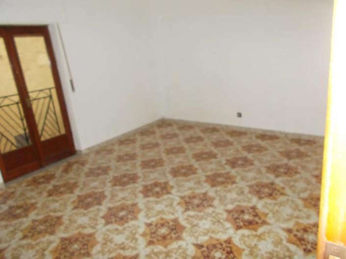 Image No.25-3 Bed House for sale
