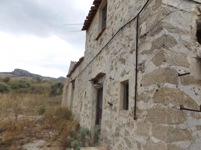 Image No.19-10 Bed Villa for sale