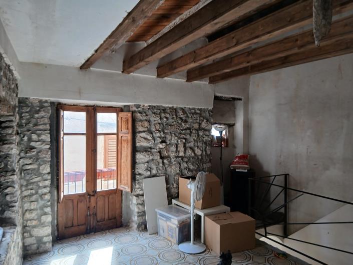 Image No.13-1 Bed House for sale