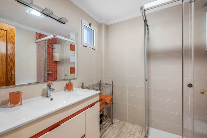 Image No.15-2 Bed Apartment for sale