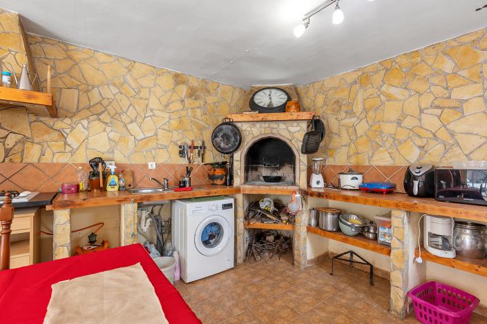 Image No.35-5 Bed Villa / Detached for sale