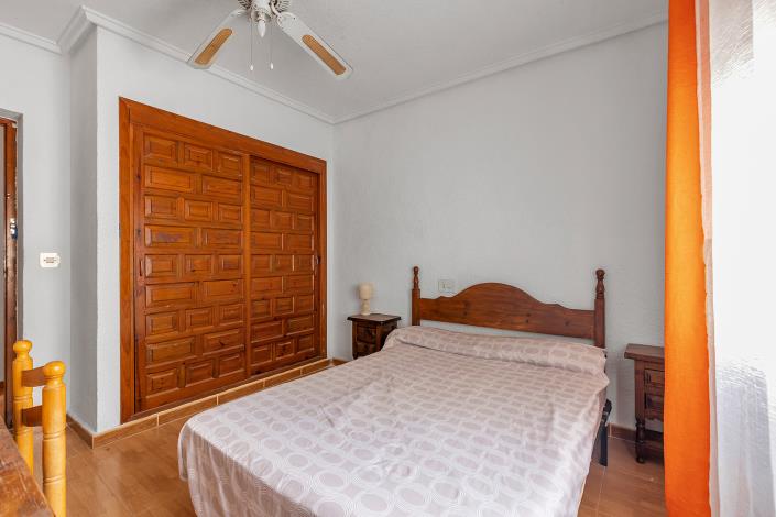 Image No.19-5 Bed Villa / Detached for sale