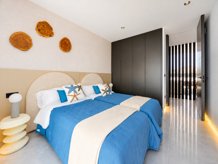 Image No.20-3 Bed Villa / Detached for sale