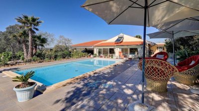 poolside terrace