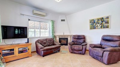 lounge area