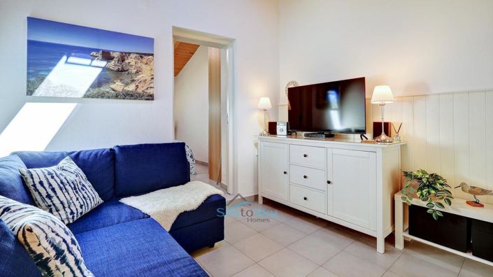Image No.11-1 Bed House for sale