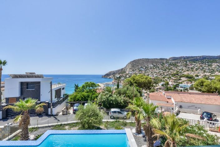 Image No.8-6 Bed Villa for sale