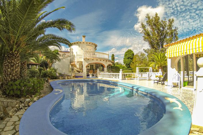 Image No.2-Villa de 6 chambres à vendre à Denia