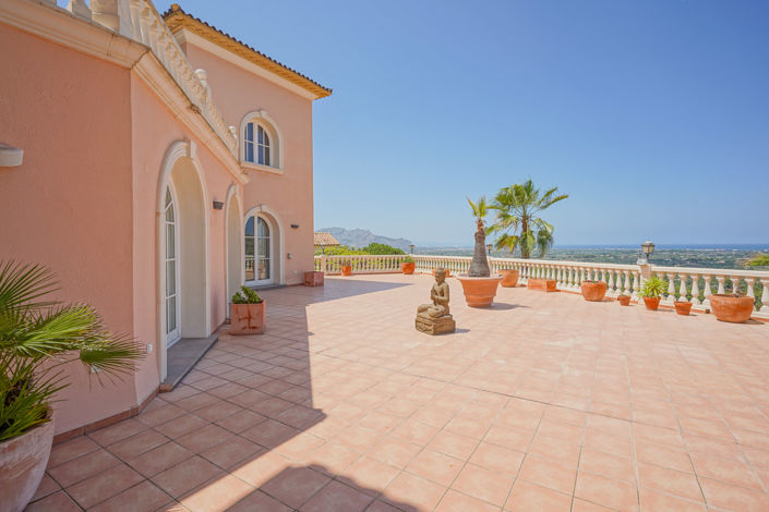 Image No.12-5 Bed Villa for sale