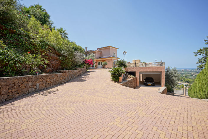 Image No.40-5 Bed Villa for sale