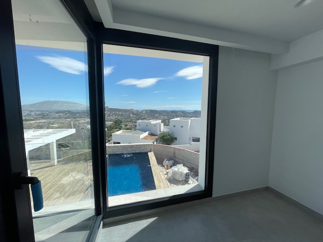 Image No.36-3 Bed Villa for sale