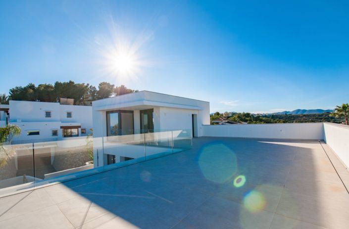 Image No.48-3 Bed Villa for sale