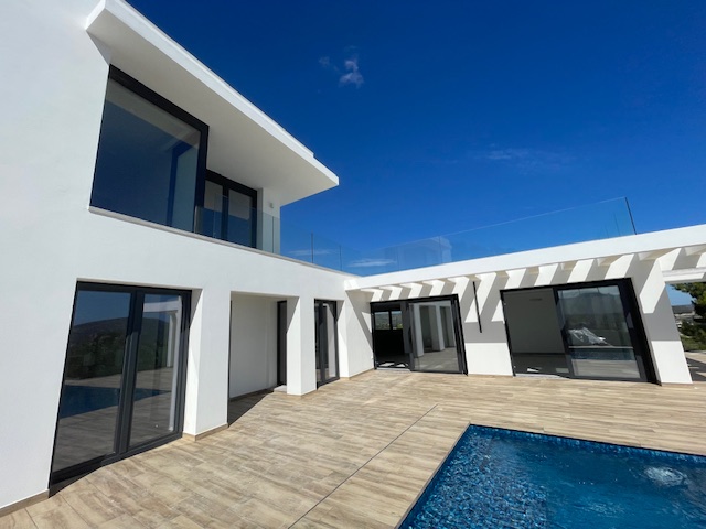 Image No.7-3 Bed Villa for sale