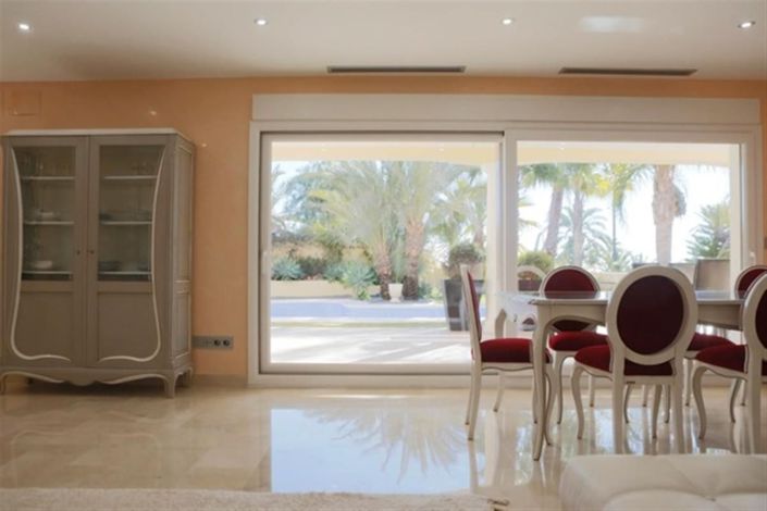 Image No.5-4 Bed Villa for sale